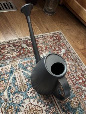 Matte gray Long-Spout Watering Can